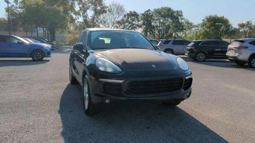 Moonlight Blue Metallic 2016 Porsche Cayenne Base