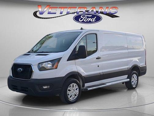 Oxford White 2025 Ford Transit-250