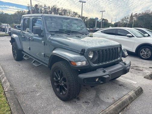 2024 Jeep Gladiator Sport