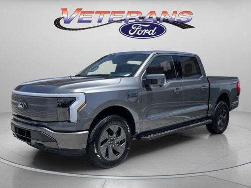 2025 Ford F-150 Lightning LARIAT