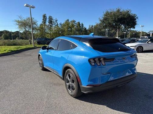2022 Ford Mustang Mach-E Select