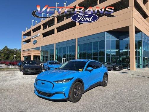 2022 Ford Mustang Mach-E Select