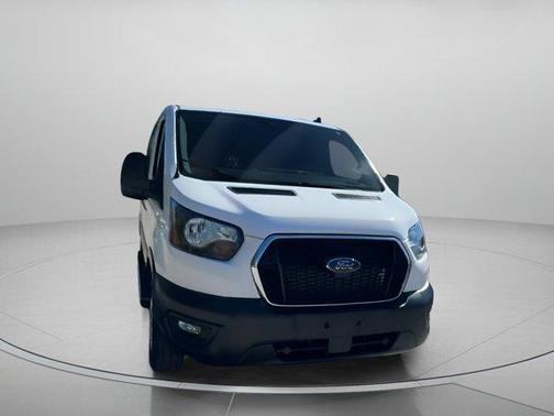 2024 Ford Transit-250 