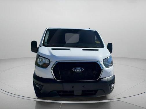 2024 Ford Transit-250 