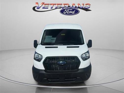 2025 Ford Transit-250 148 WB Medium Roof Cargo
