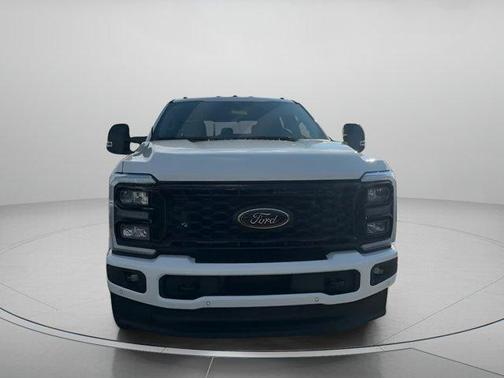 2026 Ford F-350 Lariat Super Duty