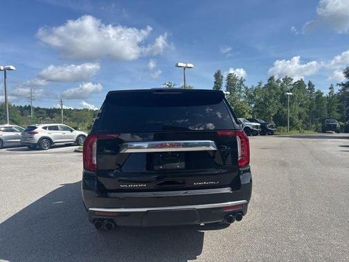 Onyx Black 2022 GMC Yukon XL Denali