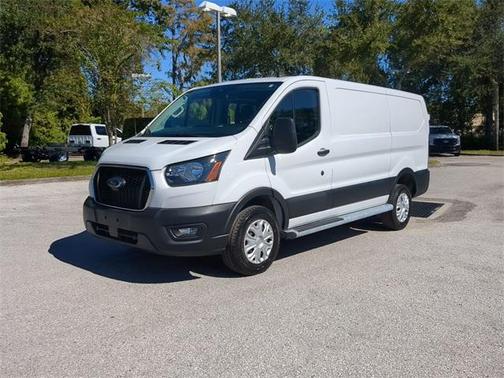 2024 Ford Transit-250 
