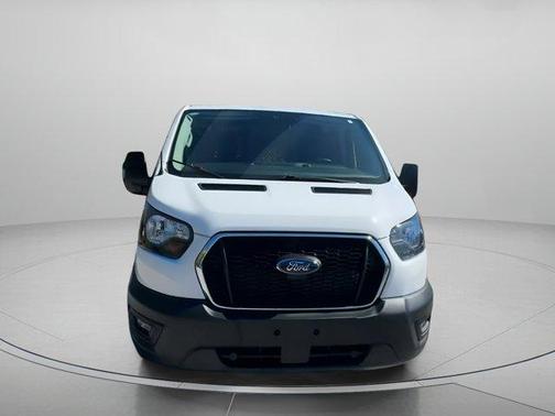 2024 Ford Transit-250 
