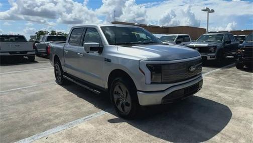 2025 Ford F-150 Lightning LARIAT