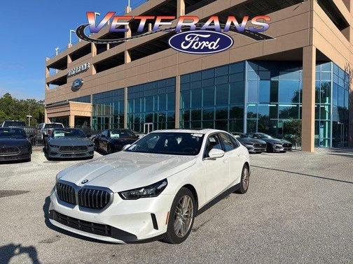 2025 BMW 530 i