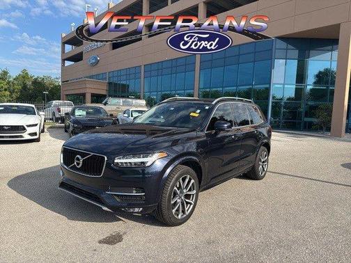 2019 Volvo XC90 T5 Momentum