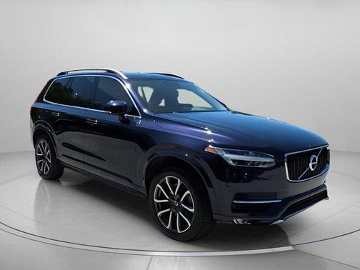 2019 Volvo XC90 T5 Momentum