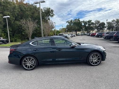 2025 Genesis G70 2.5T