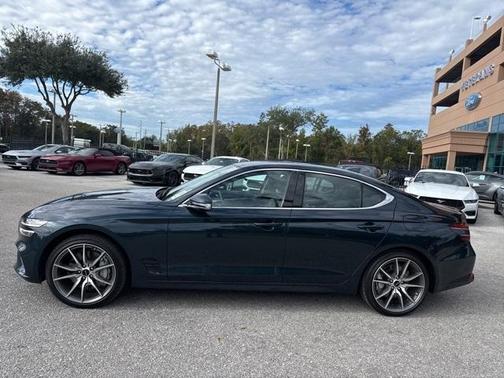 2025 Genesis G70 2.5T