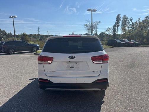 2017 Kia Sorento EX