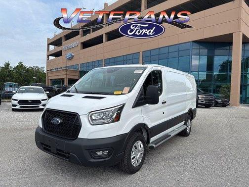 2023 Ford Transit-250
