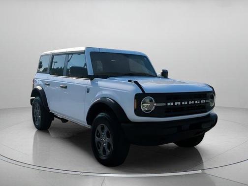 Oxford White 2025 Ford Bronco Big Bend