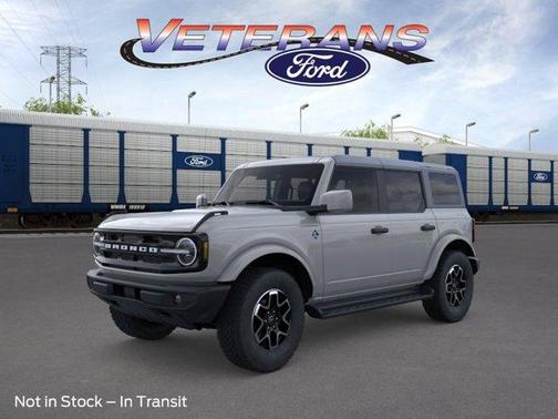 Avalanche Gray 2026 Ford Bronco Outer Banks