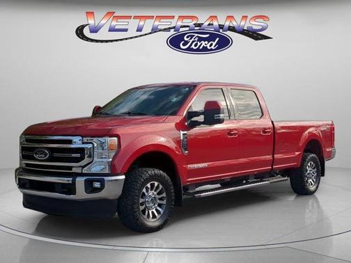 Rapid Red Metallic Tinted Clearcoat 2022 Ford F-350 Lariat Super Duty