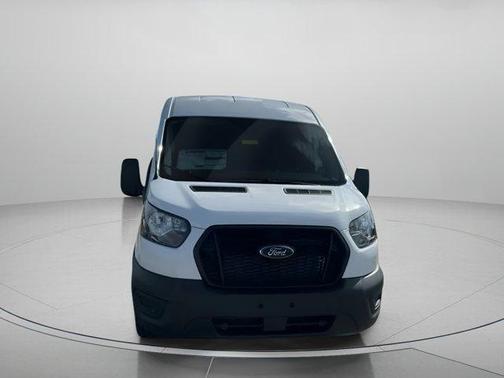 2025 Ford Transit-250 148 WB Medium Roof Cargo