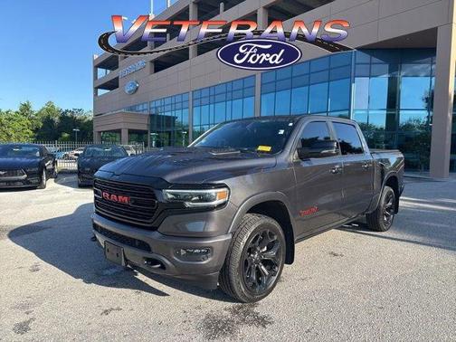 Granite Crystal Clearcoat Metallic 2023 RAM 1500 Limited