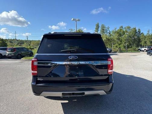 2021 Ford Expedition Max XLT
