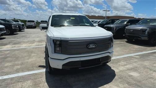 2025 Ford F-150 Lightning LARIAT