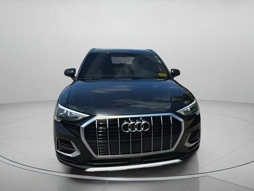 2021 Audi Q3 40 Premium