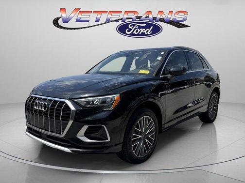 2021 Audi Q3 40 Premium