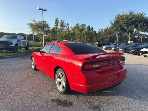 2014 Dodge Charger SXT