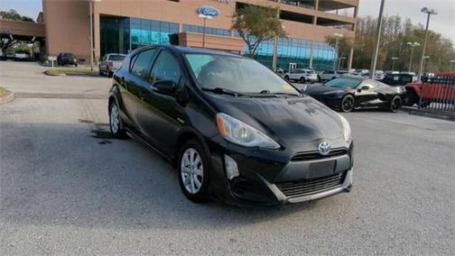 2017 Toyota Prius c Four