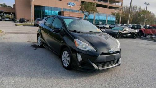 Black Sand Pearl 2017 Toyota Prius c Four