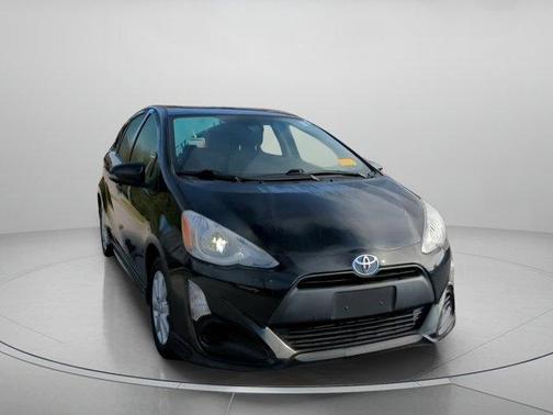 2017 Toyota Prius c Four