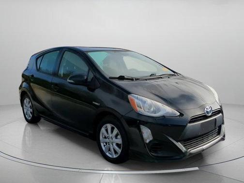 2017 Toyota Prius c Four