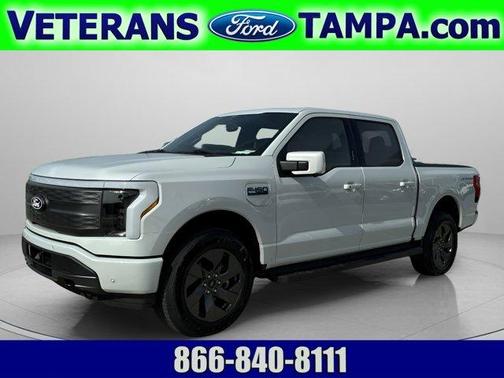 2025 Ford F-150 Lightning LARIAT