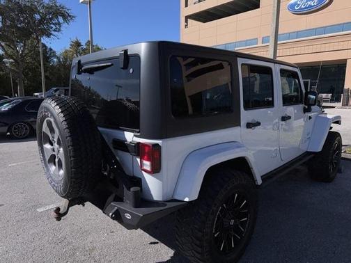 2018 Jeep Wrangler JK Unlimited Sahara