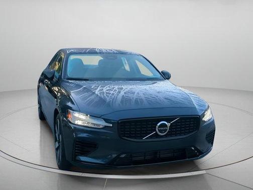 Denim Blue Metallic 2024 Volvo S60 Recharge Plug-In Hybrid T8 Ultimate Dark Theme