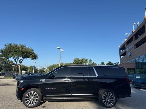 Onyx Black 2021 GMC Yukon XL Denali