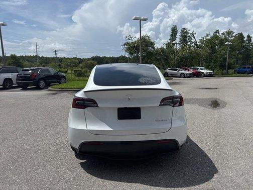 2024 Tesla Model Y Performance