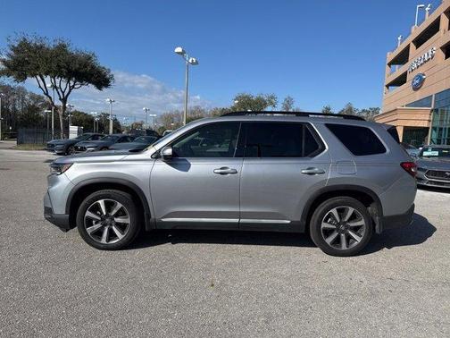 2024 Honda Pilot Touring