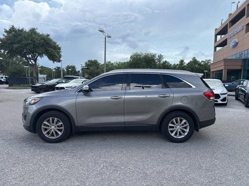2018 Kia Sorento LX