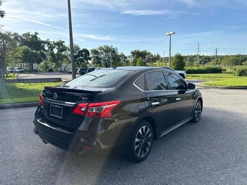 Super Black 2019 Nissan Sentra SR
