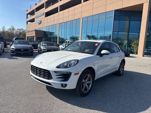 2018 Porsche Macan 