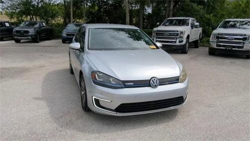 2016 Volkswagen e-Golf SEL Premium