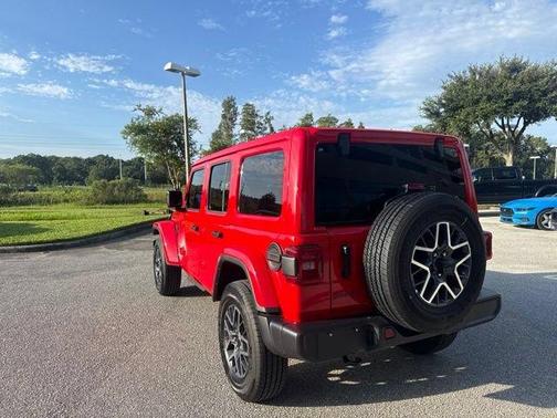 Firecracker Red Clearcoat 2026 Jeep Wrangler Sahara