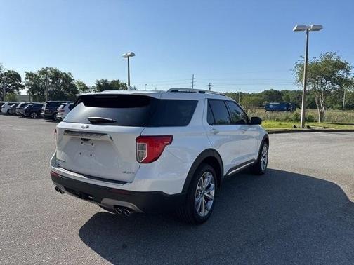 2021 Ford Explorer Platinum