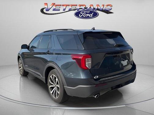 2022 Ford Explorer ST-Line