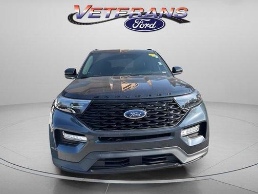 2022 Ford Explorer ST-Line
