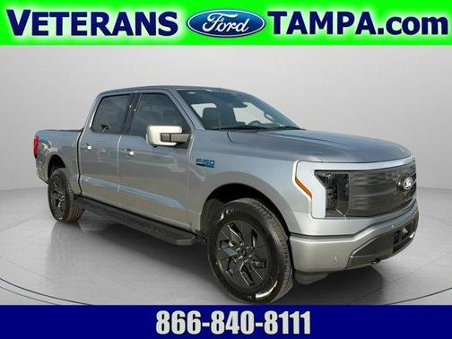 2025 Ford F-150 Lightning LARIAT